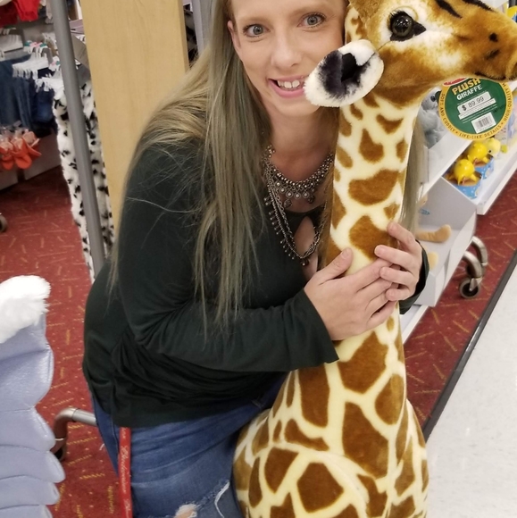 Everything and Anything - Picture 3 of 7